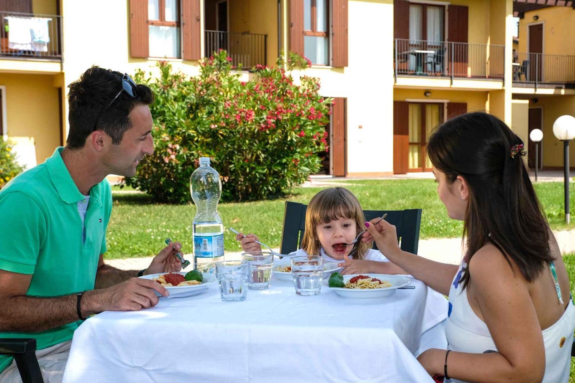 Apartment In Peschiera Del Garda 22085 Екстериор снимка