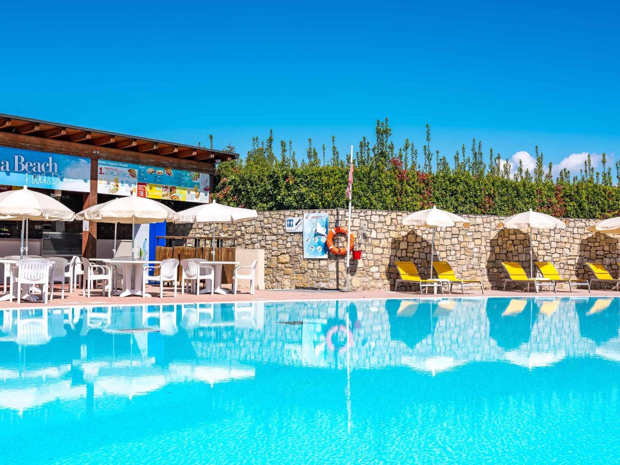 Apartment In Peschiera Del Garda 22085 Екстериор снимка